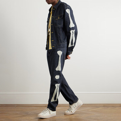 Custom Graphic Side Skull Embroidery Denim Jeans – Edgy Streetwear Pants