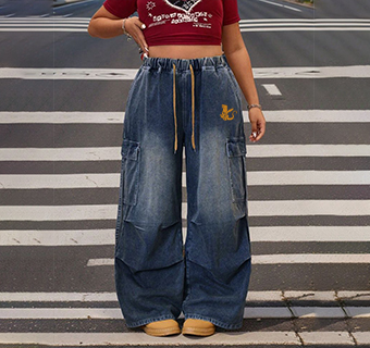 Plus Sizes Wide-Leg Jeans