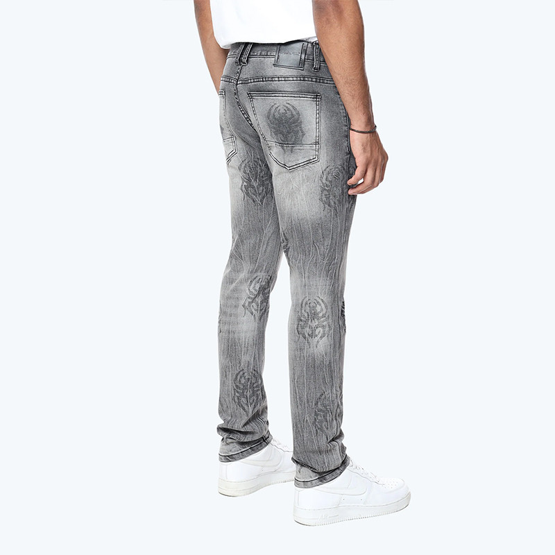 Straight Jeans