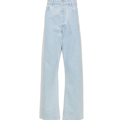 Minimalist Light Blue Wide-Leg Jeans – Clean-Cut High-Waisted Denim