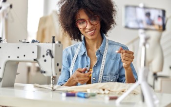 How to find a fashion tech pack designer?