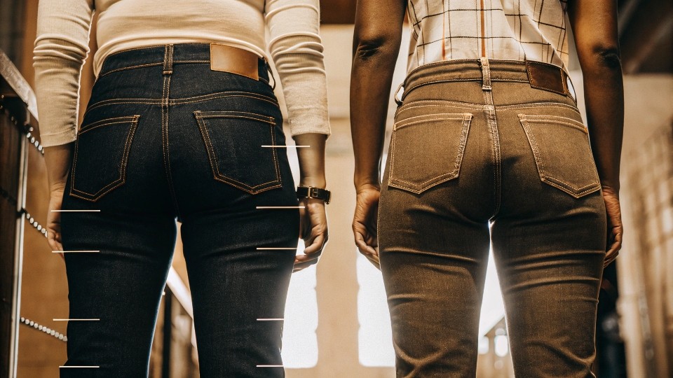 Women’s jeans differ from men’s mainly in fit—higher waist-to-hip ratios, contoured rises, and narrower thighs