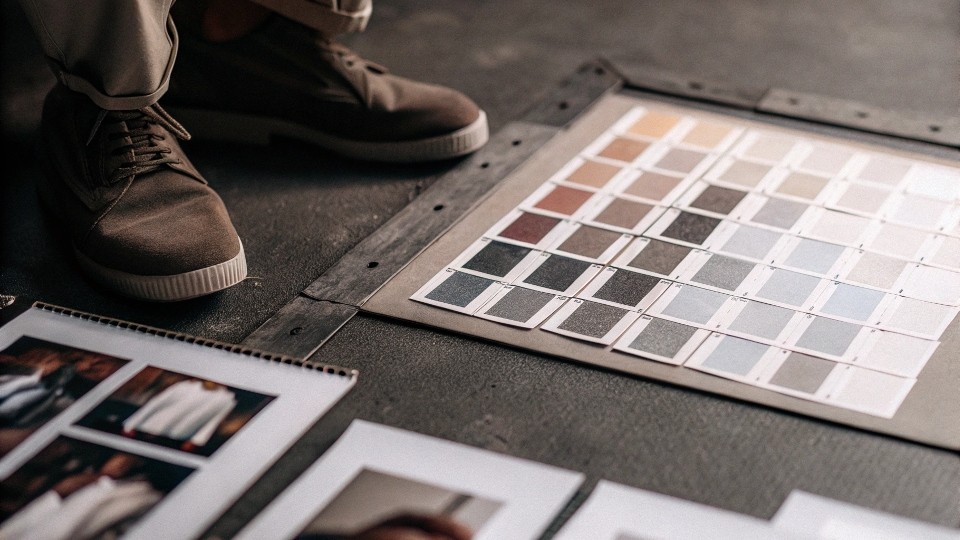Manage samples through a staged sample process