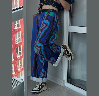 OEM/ODM Custom Blue Printed Loose Denim Jeans