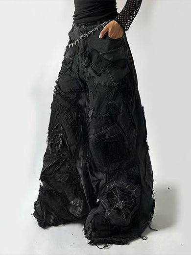Black trendy wide-leg jeans