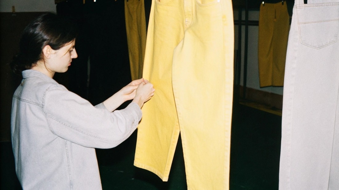 Ensuring Consistency in Large-Scale Jean Production