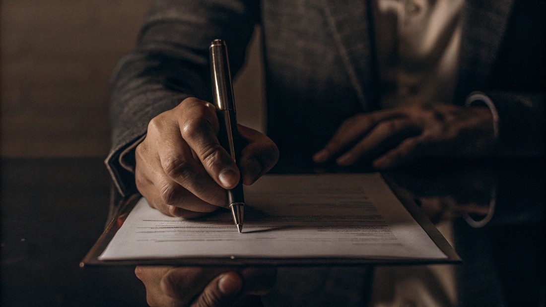 Confirming Updated Delivery Dates in Writing