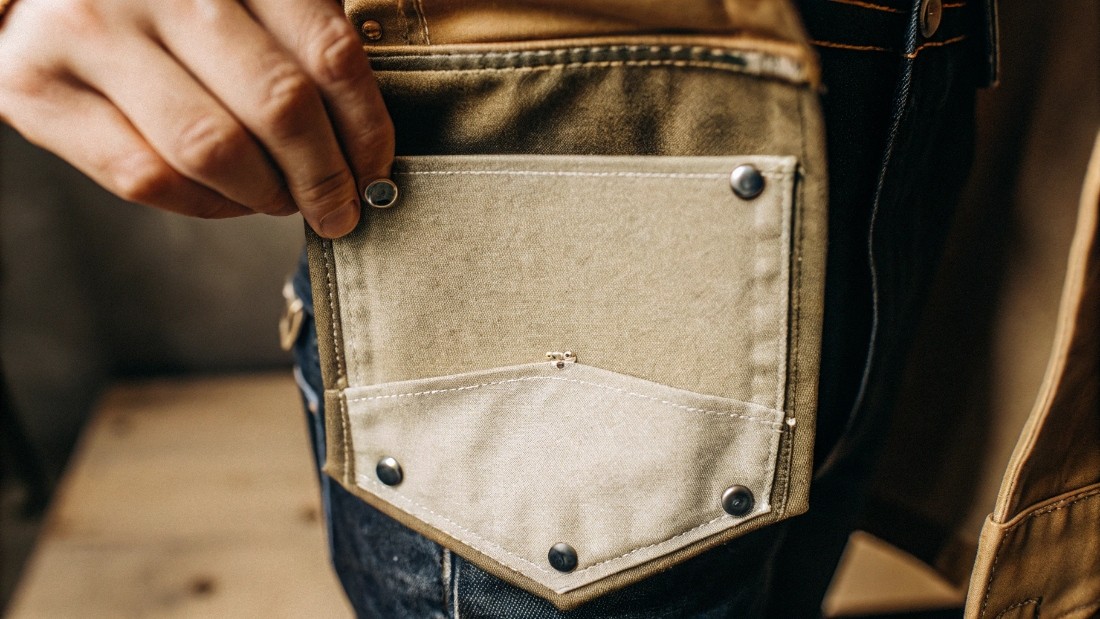 Levi’s 501 jeans pocket