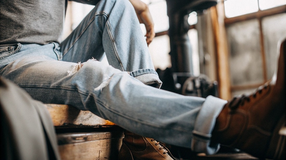 Why Are Branded Jeans So Long in Length? An Expert Guide