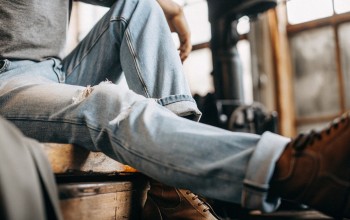 Why Are Branded Jeans So Long in Length? An Expert Guide