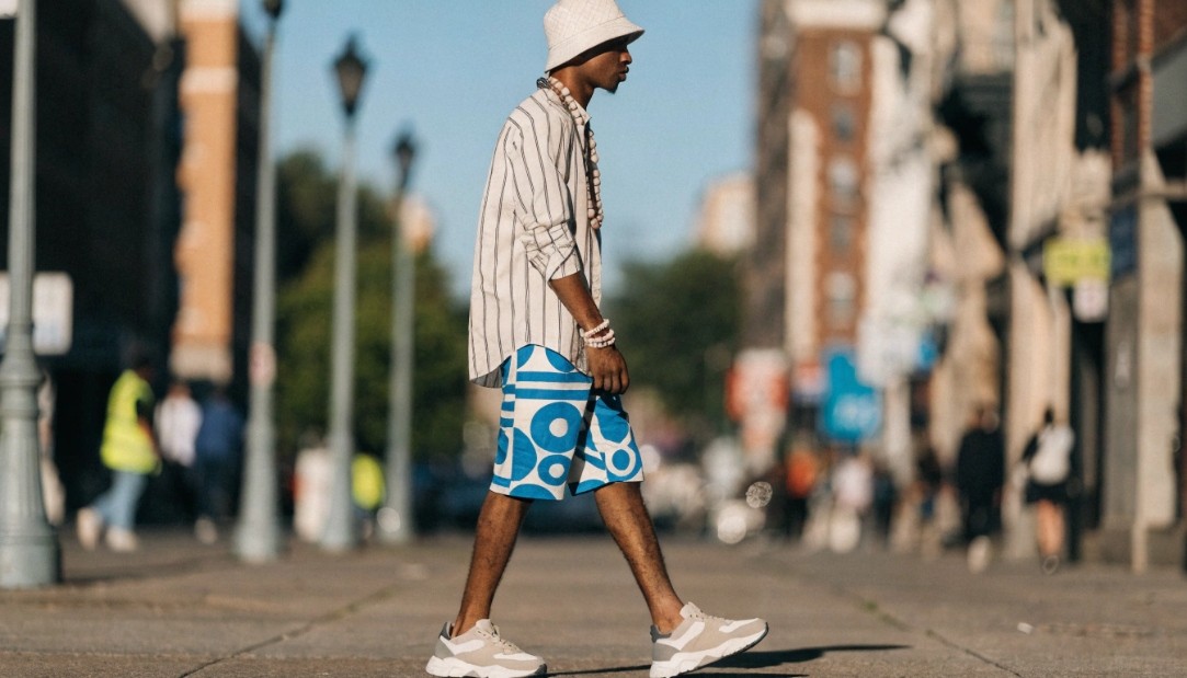 Below-the-knee shorts