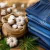 Which types of fibres are used to make jeans?