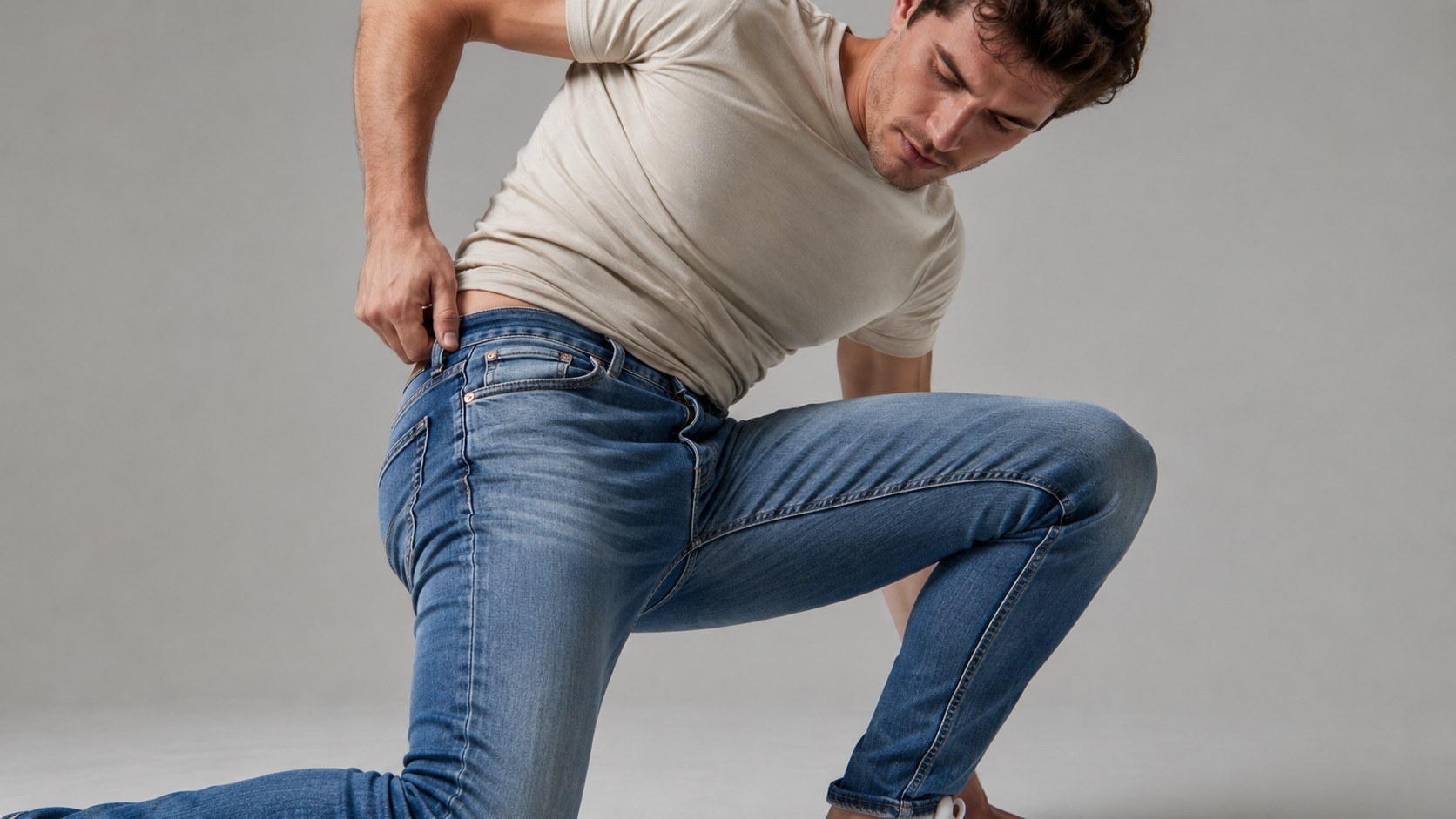 Jeans stretch at the seams because seams sit in high-stress areas where fabric and stitching are repeatedly pulled. Waistbands, 