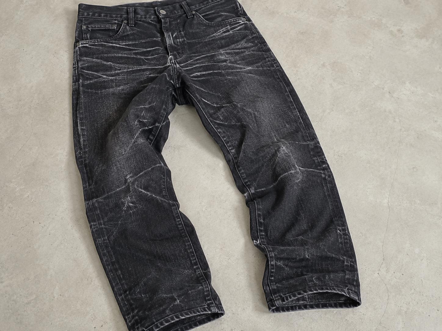 White lines on black jeans are usually caused by detergent residue, hard water minerals, lint transfer, 