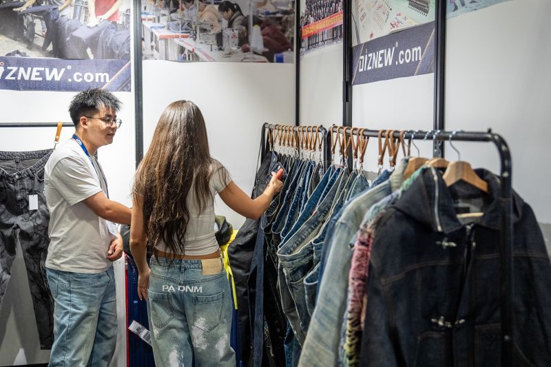 DiZNEW at Source Fashion London 2026 | Event Recap