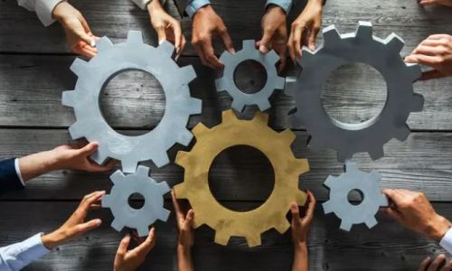 卡座连接器的作用与重要性：摩凯电子有限公司深度解析