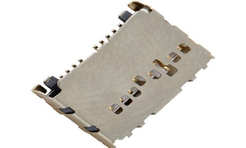 摩凯卡座连接器技术深度解析：精密制造的艺术