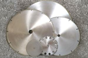 The Precision and Durability of SleekEven's Stone Saw Blades: A Cut Above the Rest