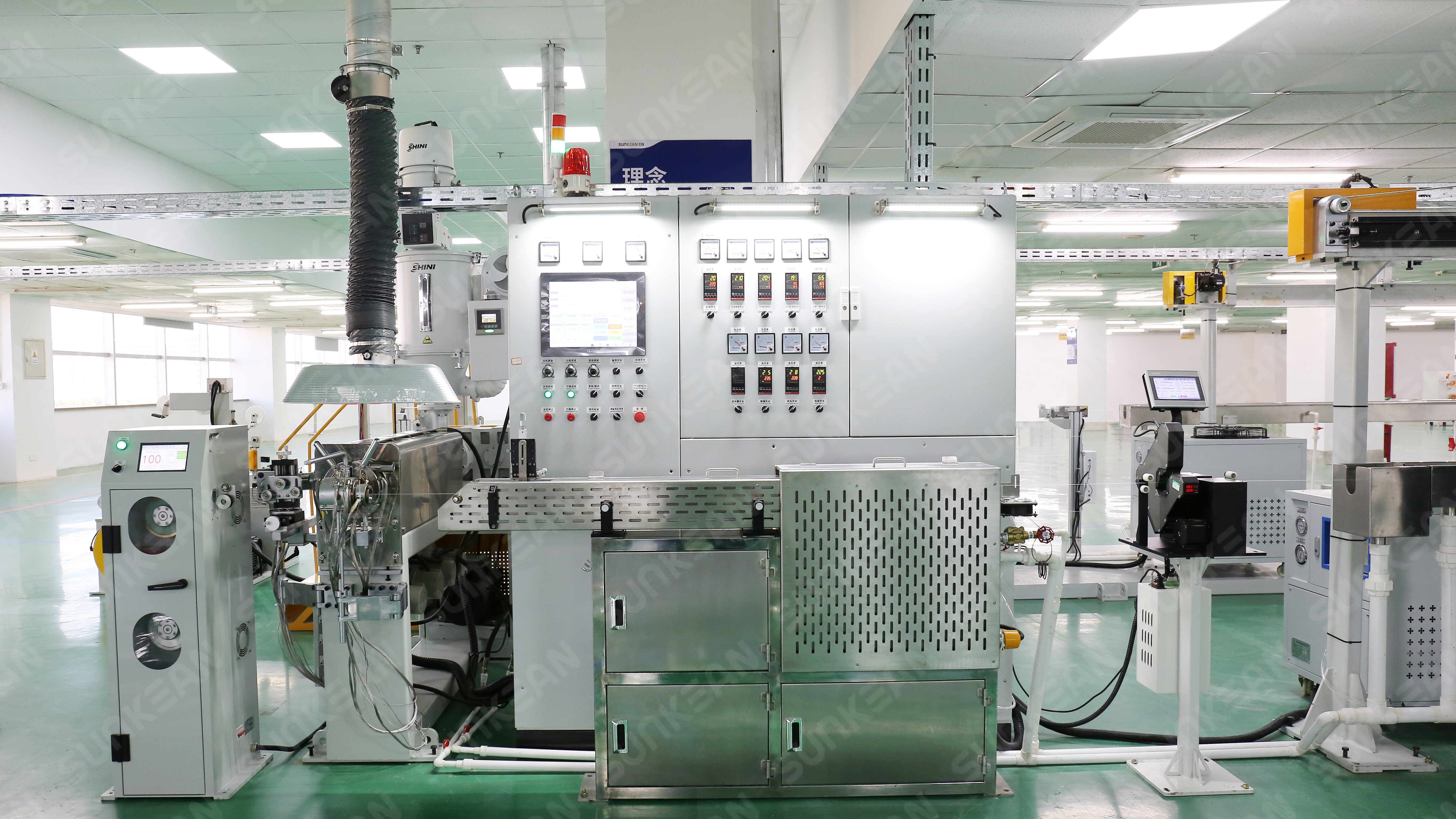 顺基安数据中心 Coper 高速电缆生产线工厂