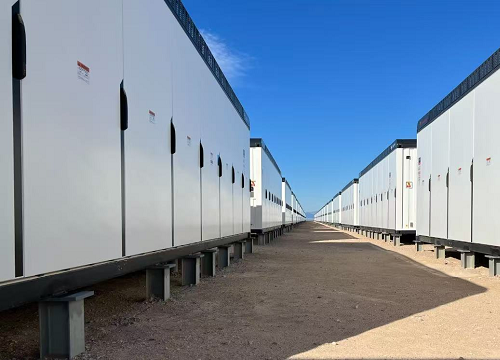 SUNKEAN Energy storage harness installation at solar farm with utility-scale ESS