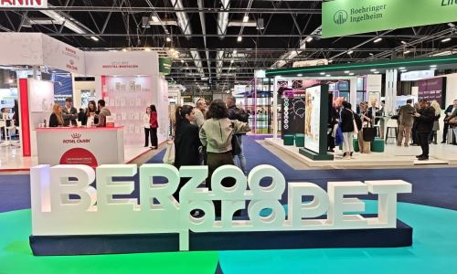 JeetVet debuta en España: Gran afluencia de público y fuerte impulso en la feria veterinaria Iberzoo Propet.