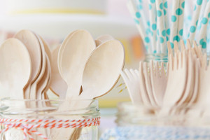 一次性勺子的比较分析：综合指南