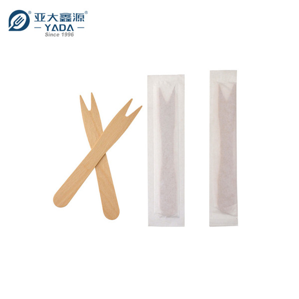 85mm Disposable Wooden Chip Fork | YADA Wholesale Wooden Cutlery Birch Wood Fruit Fork