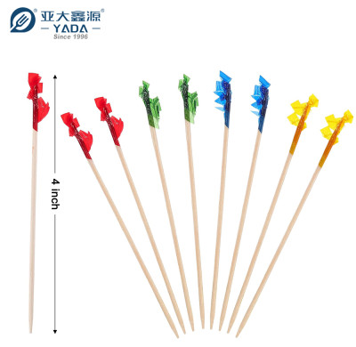 Palillo de dientes de madera con volantes de colores de 4 pulgadas de YADA, venta al por mayor, palillos de madera para aperitivos, palillos decorativos para frutas