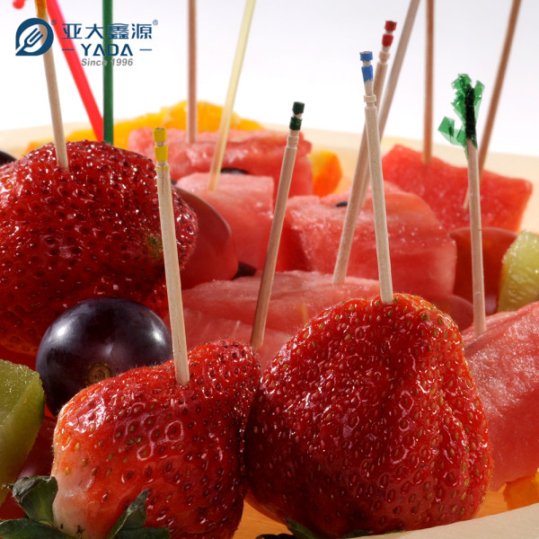Palitos de dente de madeira com pontas coloridas | Atacado | Palito decorativo YADA de 65 mm | Palitos de frutas coloridos