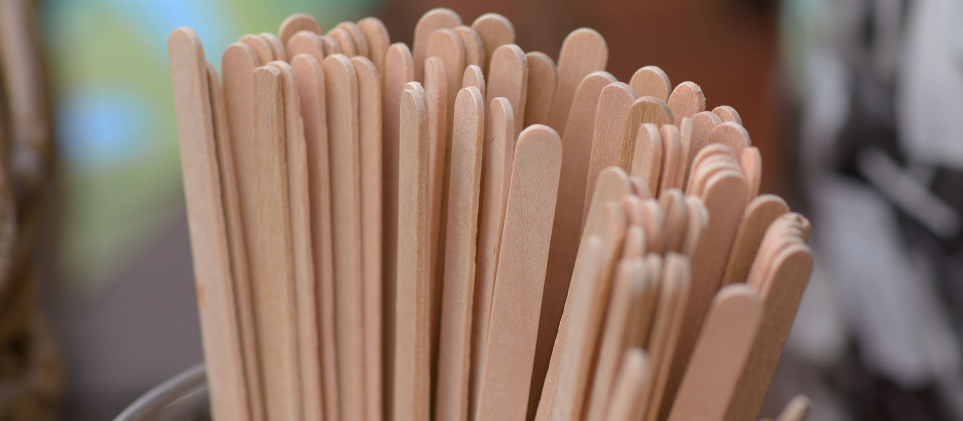 Start Customizing Your Eco-friendly Disposable Coffee Stirrers Now!