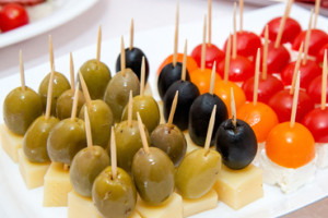 木牙签与竹牙签的终极使用指南 - 亚大鑫源餐饮用品解决方案提供商