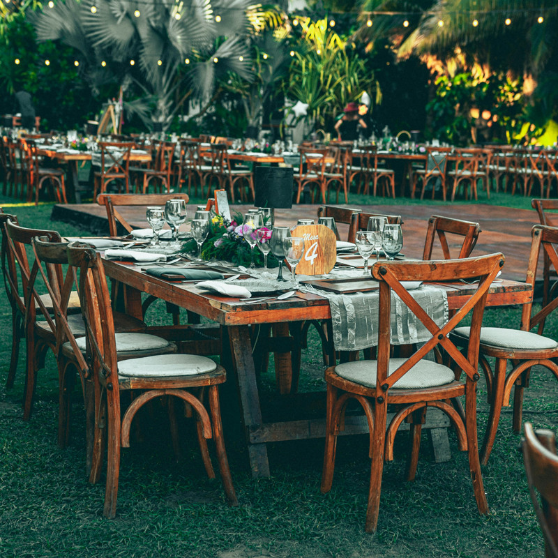 Ultimate Tips for Stylish Eco-friendly Disposable Tableware at Weddings - Elevating Your Wedding Aesthetic with YADA's products.