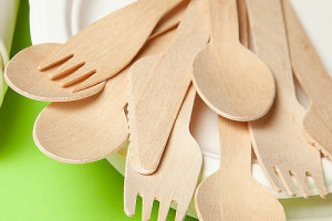 面向批发买家的十大一次性木制餐具制造商 | 亚大鑫源