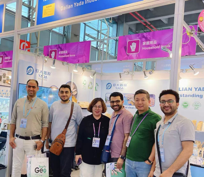 La 137ª Feria de Cantón: Conectando al mundo con la artesanía ambiental y superando las expectativas