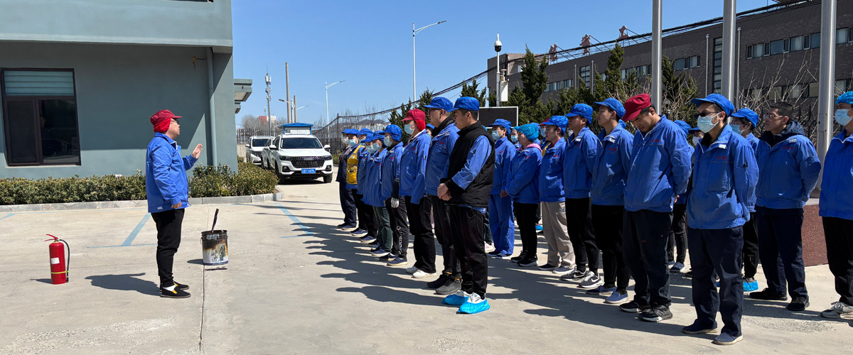 bulk wooden cutlery manufacturer, daily staff training