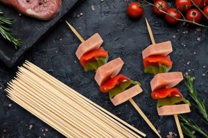 为企业挑选最佳批发木制烤串签的 10 个技巧