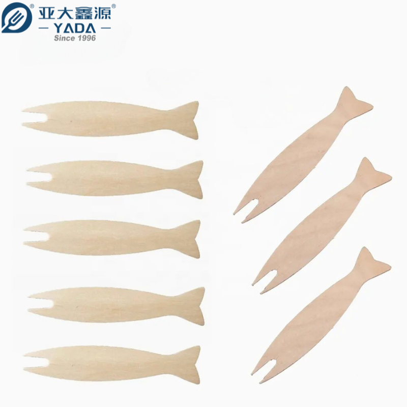 Bulk Sale Disposable Fish-shaped Wooden French Fry Forks
