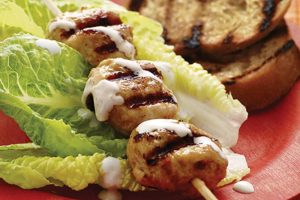 Bamboo vs. Wood Skewers: Which Grilling Tool Is Better for the Perfect Grill?