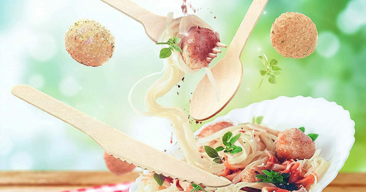 Disposable wooden cutlery