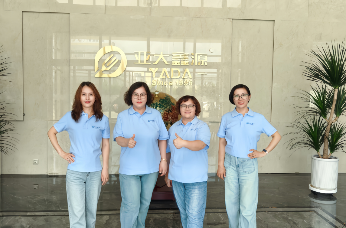 Photo slot: foreign trade team, 800 x 800