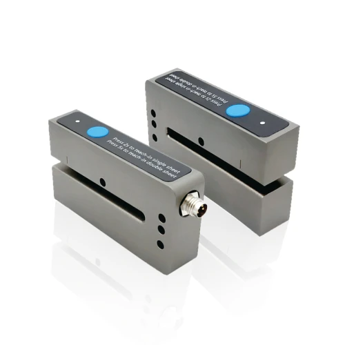 Para substituição de sensor ultrassônico de slot da série Datasensing FC8 Área de detecção 3 mm de largura 69 mm de profundidade Conexão M8