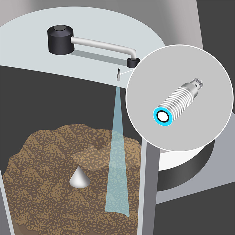 Install the CSB30 ultrasonic sensor on the top of the silo