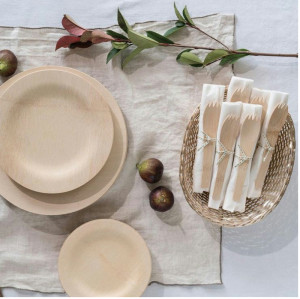 Medium round plate 1 Eco-Friendly Disposable Wooden Plate