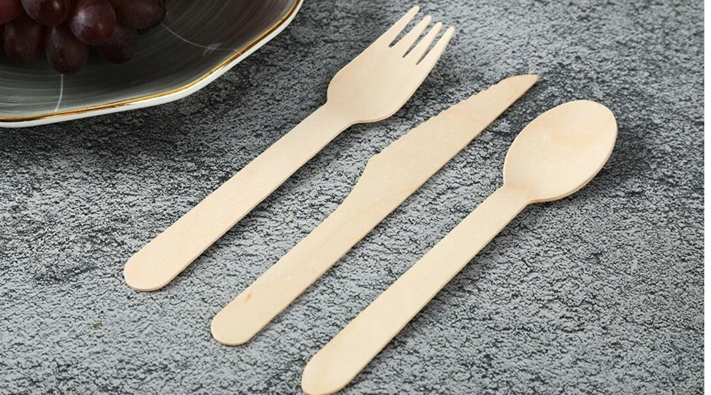 disposqable wooden tableware supplier