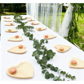 Heart-shaped Eco-Friendly Disposable Wooden Plate