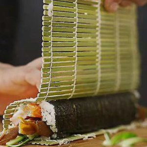 Eco-Friendly Bamboo Sushi Rolling Mat | Biodegradable Sushi Making Curtain