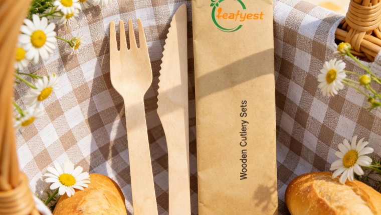 Christmas Gathering & Gratitude Dalian Leafyest Tableware Walks New Journey with Clients