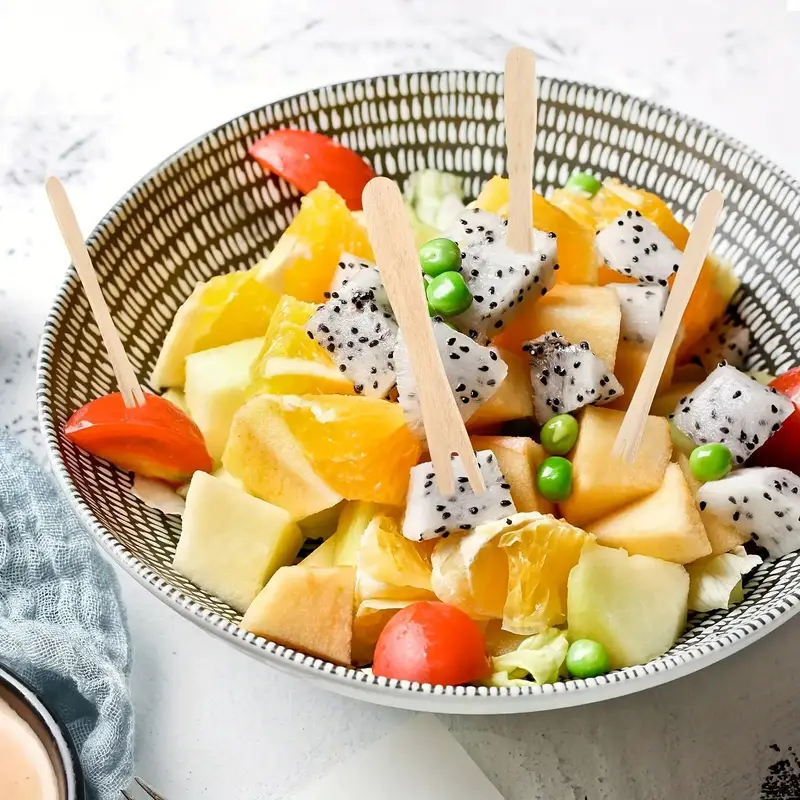 Disposable wooden fruit forks from Leafyest manufacturer