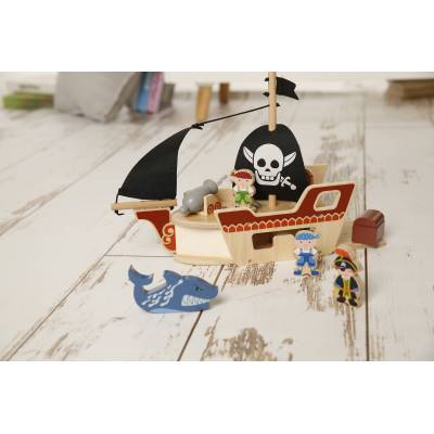 Forestoy Wooden Mini Pirate Ship Playset Pirate Toys Playset with Pirate Boat and Shark Figurines