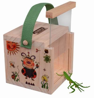 Wooden Bug House Toy House Hanging Bug Hotel for Insects Outdoor Garden Wooden Insect Hotel